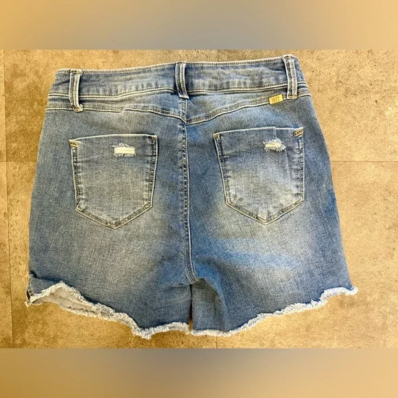 1822 Denim Blue Jean Shorts with Distressed Frayed Hem - Picture 3 of 5